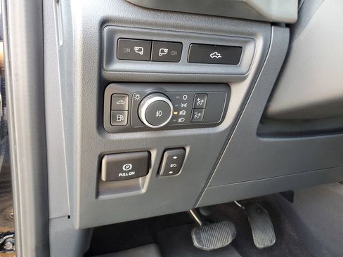 Used 2023 Ford F150 Lariat w/ Equipment Group 502A High image 18