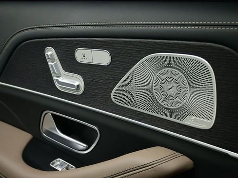 Used 2021 Mercedes-Benz GLS 63 AMG 4MATIC image 47