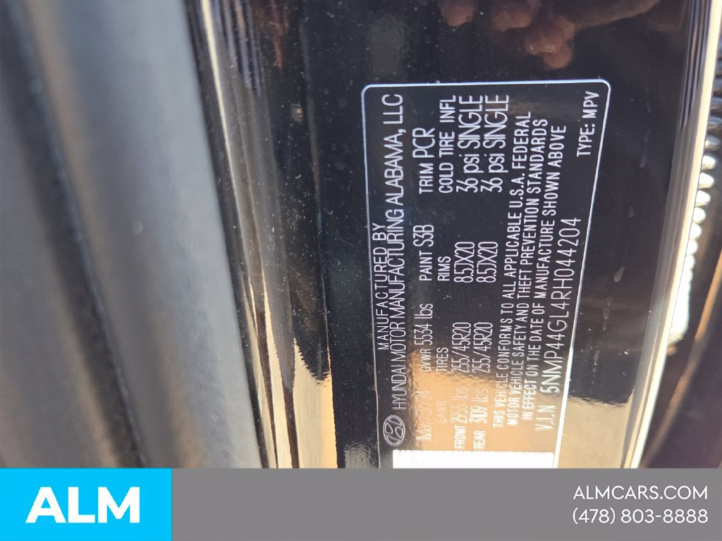 Used 2024 Hyundai Santa Fe Limited FWD image 6
