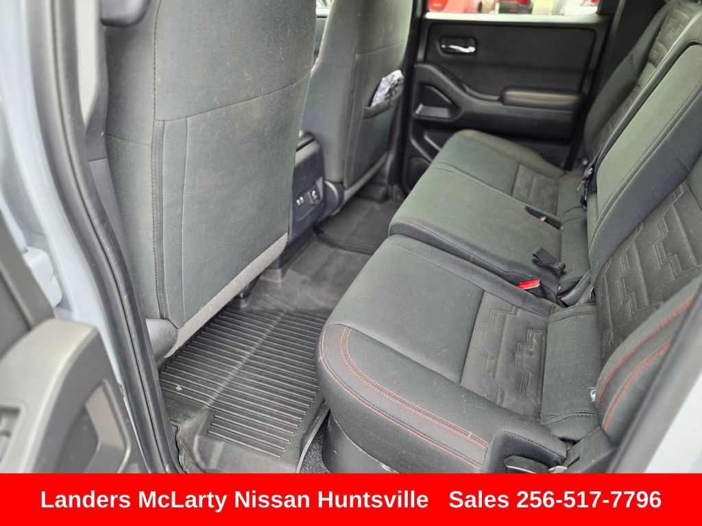 Used 2023 Nissan Frontier PRO-4X w/ Pro Convenience Package AWD/4WD image 14