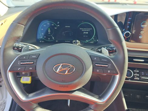 Used 2023 Hyundai Sonata Limited w/ Cargo Package FWD image 7