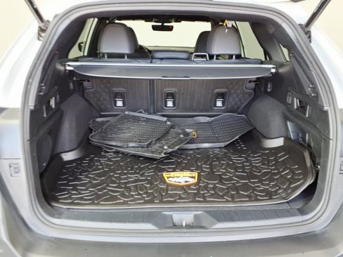 Used 2025 Subaru Outback Wilderness AWD/4WD image 8