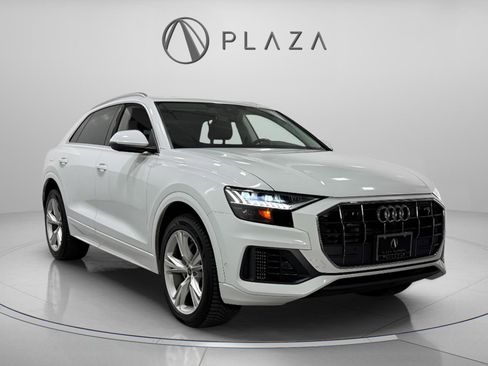 Certified 2023 Audi Q8 Premium Plus image 7
