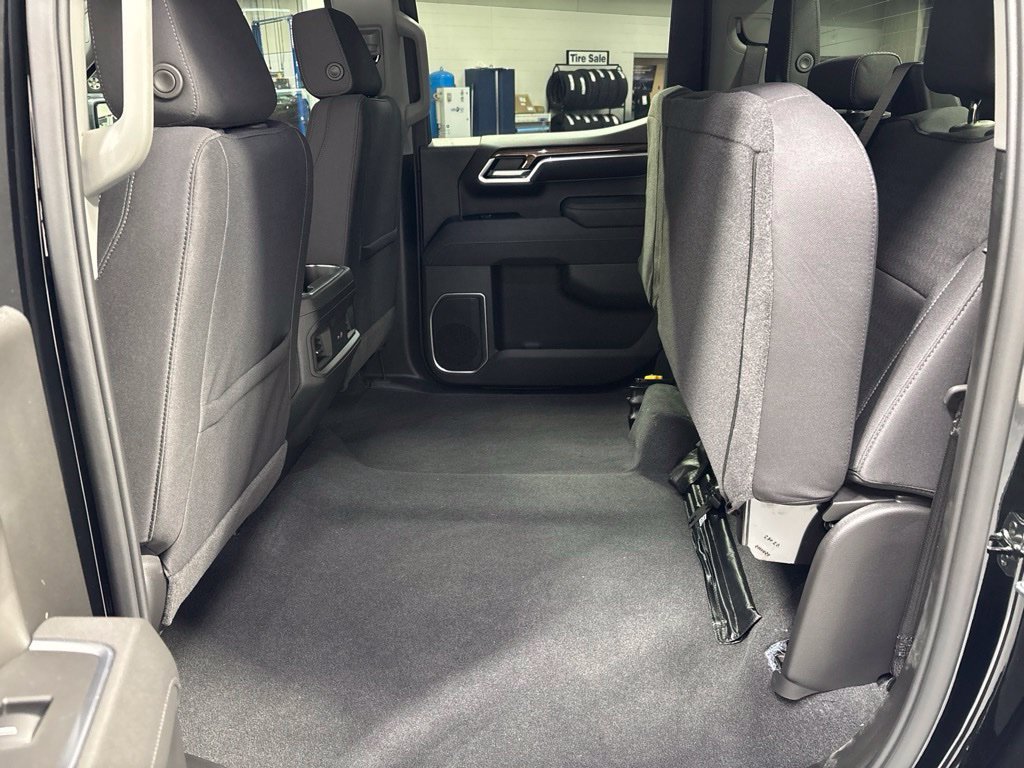 New 2026 Chevrolet Silverado 1500 RST AWD/4WD image 34