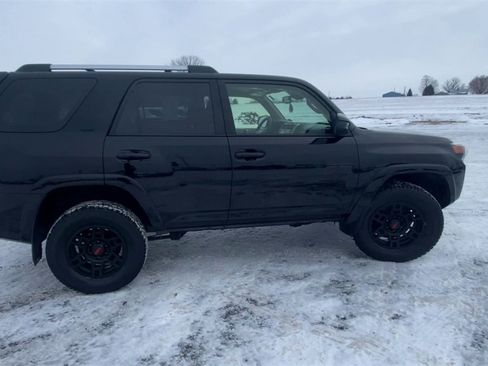 Used 2023 Toyota 4Runner SR5 image 9