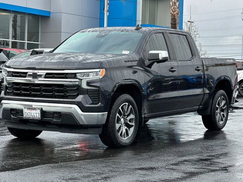 Used 2022 Chevrolet Silverado 1500 LT w/ All Star Edition Plus image 8