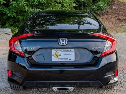 Used 2019 Honda Civic Sport image 4