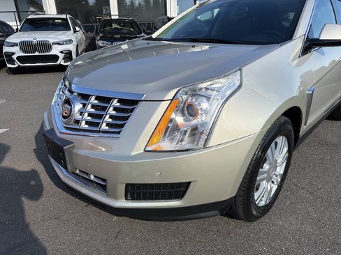 Used 2016 Cadillac SRX Luxury w/ Driver Awareness Package AWD/4WD image 12