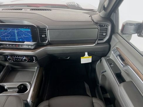 New 2026 Chevrolet Silverado 2500 LT w/ Leather Package image 22