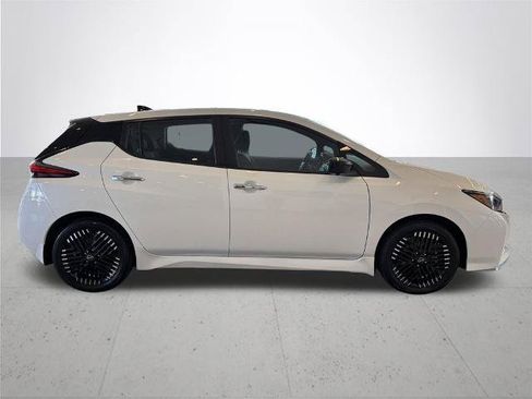 Certified 2024 Nissan Leaf SV Plus FWD image 7