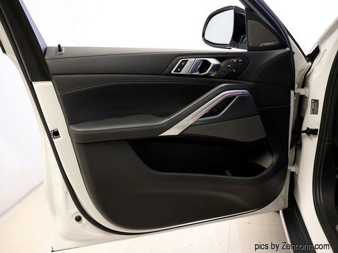 Certified 2023 BMW X6 xDrive40i w/ Premium Package image 28