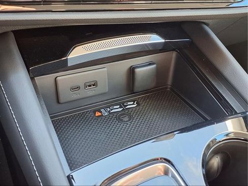 New 2026 Buick Envision Sport Touring image 9