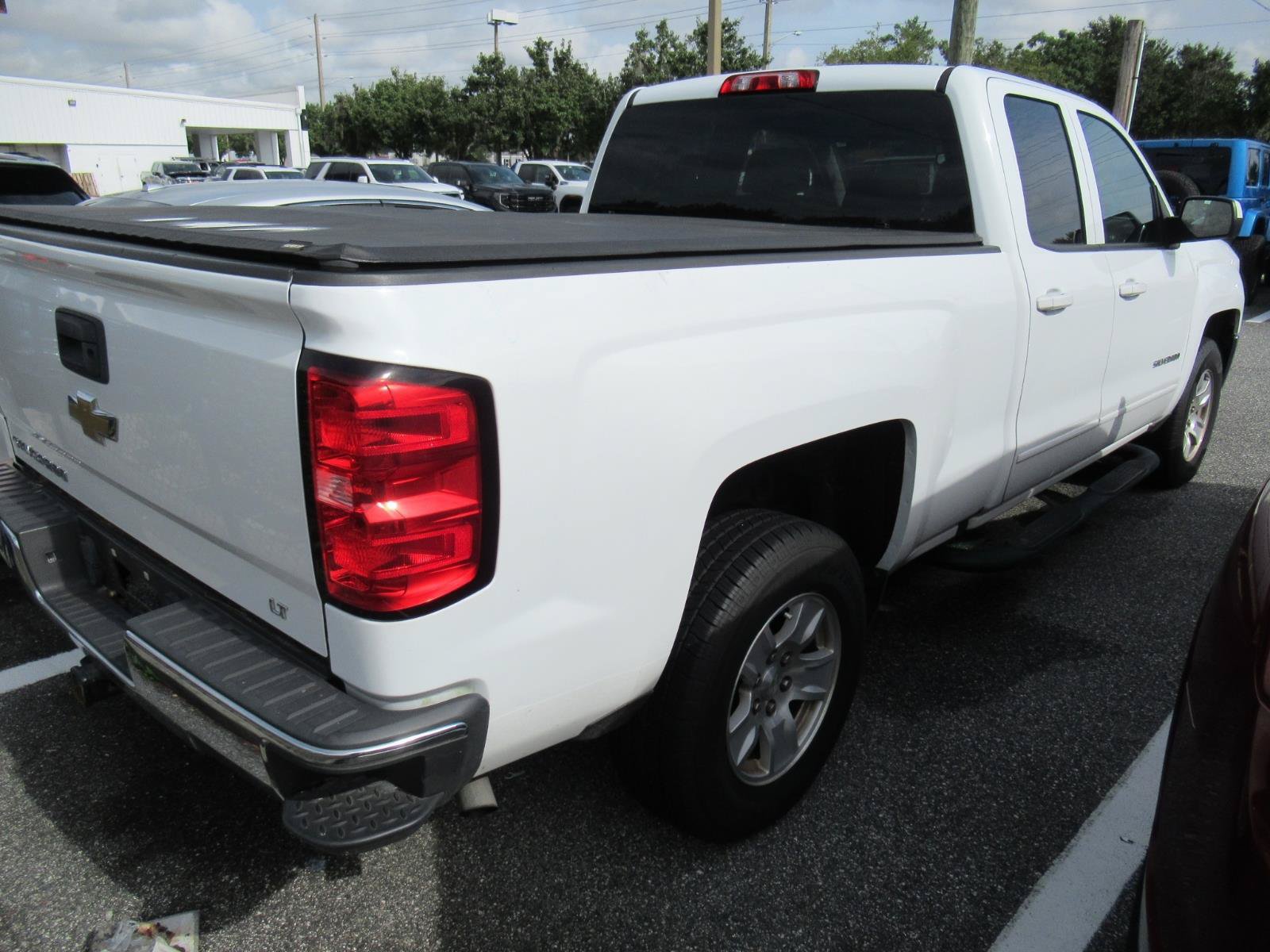 Used 2017 Chevrolet Silverado 1500 LT w/ All Star Edition RWD image 4