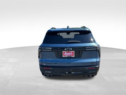 Used 2026 Chevrolet Traverse RS AWD/4WD image 4