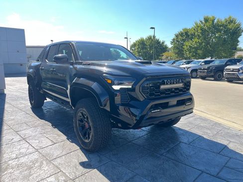 New 2025 Toyota Tacoma TRD Pro image 7