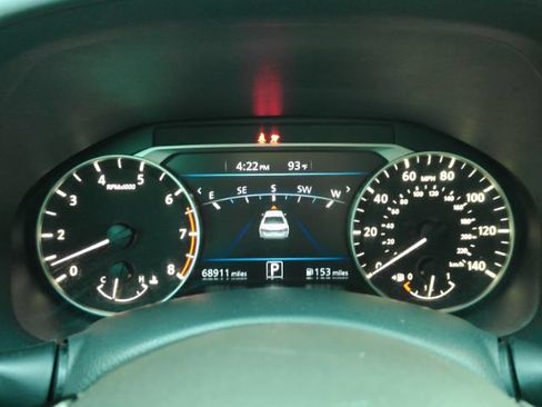 Used 2023 Nissan Altima 2.5 SR w/ SR Premium Package AWD/4WD image 36