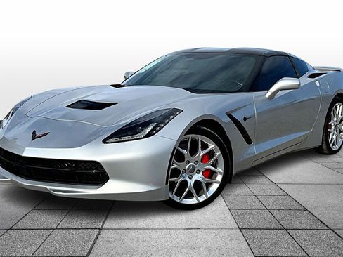 Used 2019 Chevrolet Corvette Stingray Coupe w/ Battery Protection Package image 1