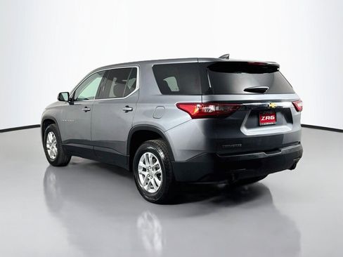 Used 2020 Chevrolet Traverse LS FWD image 3