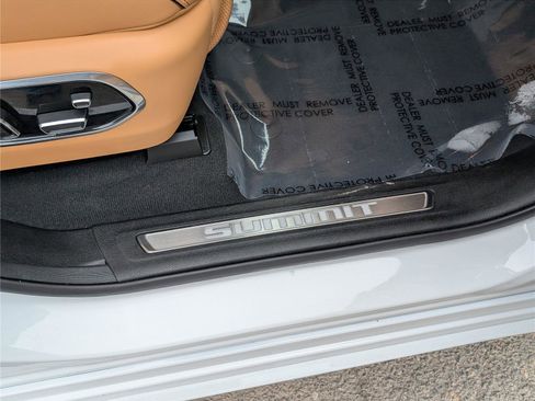 Used 2024 Jeep Grand Cherokee Summit image 10