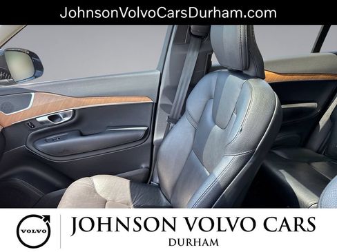 Used 2023 Volvo XC90 B6 Core w/ Protection Package Premier AWD/4WD image 28