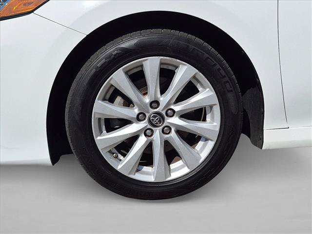 Used 2019 Toyota Camry LE FWD image 22