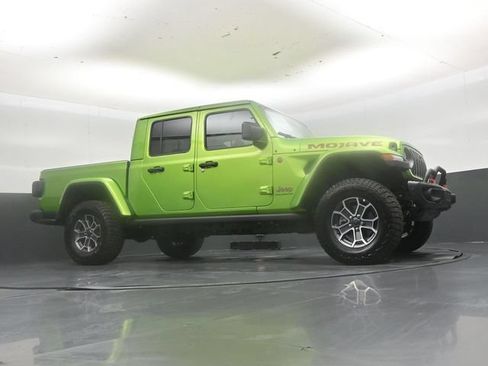New 2026 Jeep Gladiator Mojave AWD/4WD image 38