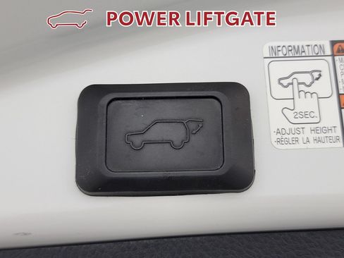 Used 2014 Toyota RAV4 Limited AWD/4WD image 31