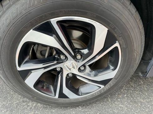 Used 2017 Honda Accord LX image 10