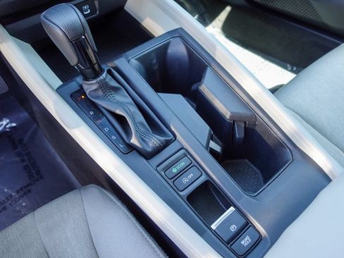 Used 2023 Honda Accord EX image 21