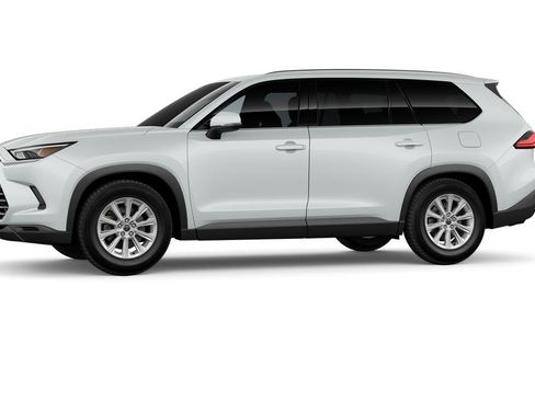 New 2026 Toyota Grand Highlander XLE image 3