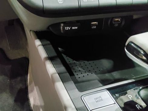 Used 2023 Hyundai Elantra SEL w/ Convenience Package FWD image 35