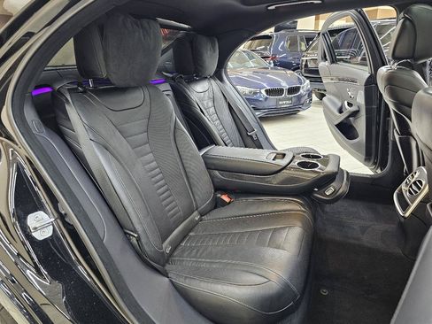 Used 2020 Mercedes-Benz S 560 Sedan image 23