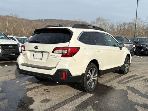 Used 2019 Subaru Outback 3.6R Limited image 3