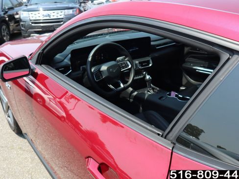 Used 2025 Ford Mustang GT Premium RWD image 15