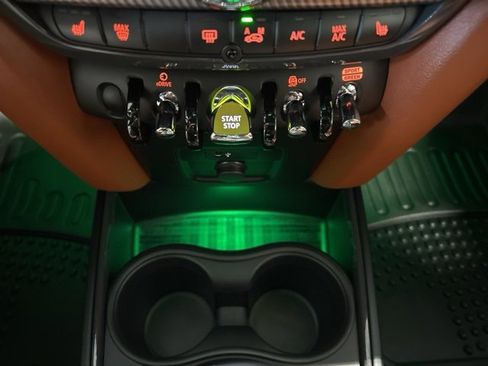 Used 2023 MINI Cooper Countryman SE w/ Storage Package image 8