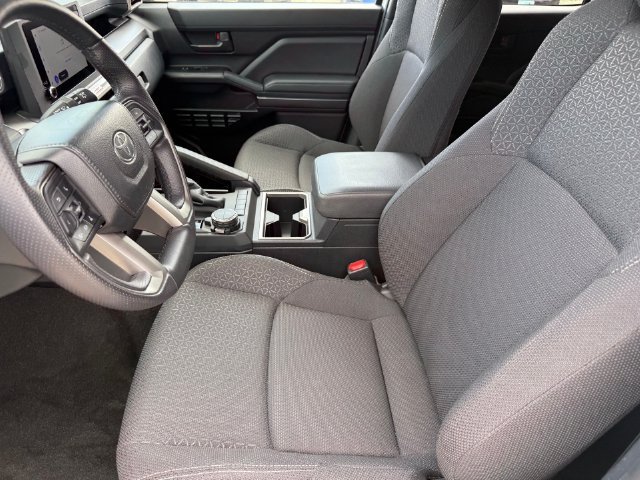 Used 2026 Toyota 4Runner SR5 AWD/4WD image 11