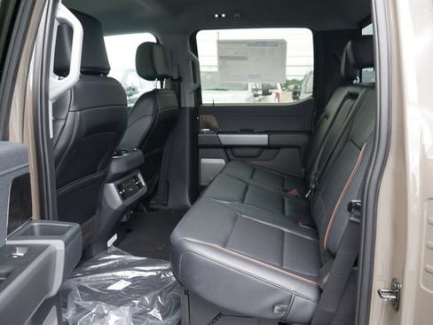 New 2026 Ford F350 Lariat w/ Chrome Package AWD/4WD image 24