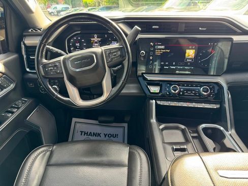 Used 2024 GMC Sierra 3500 Denali w/ Denali Reserve Package AWD/4WD image 24