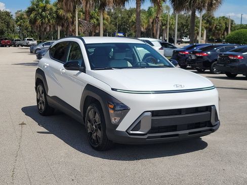 Used 2026 Hyundai Kona SEL Sport FWD image 2