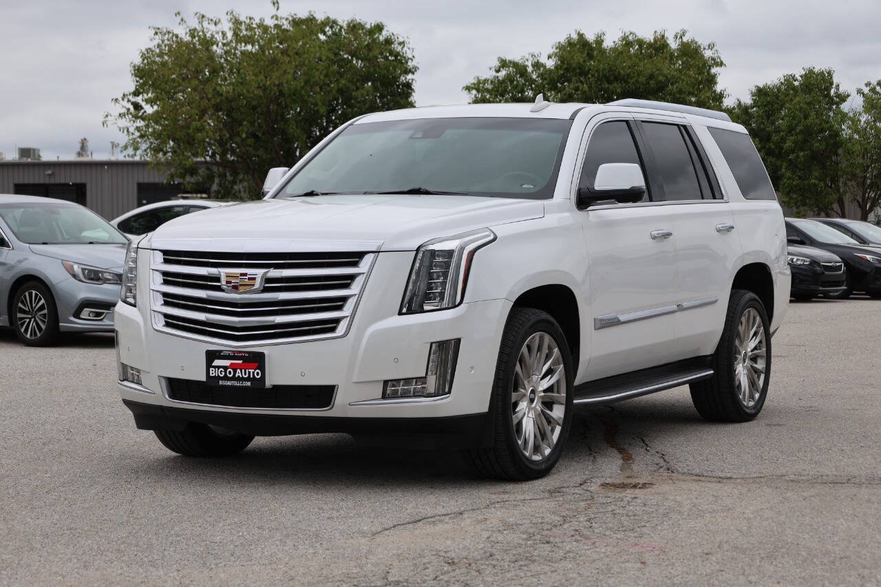 Used 2017 Cadillac Escalade Premium Luxury AWD/4WD image 6