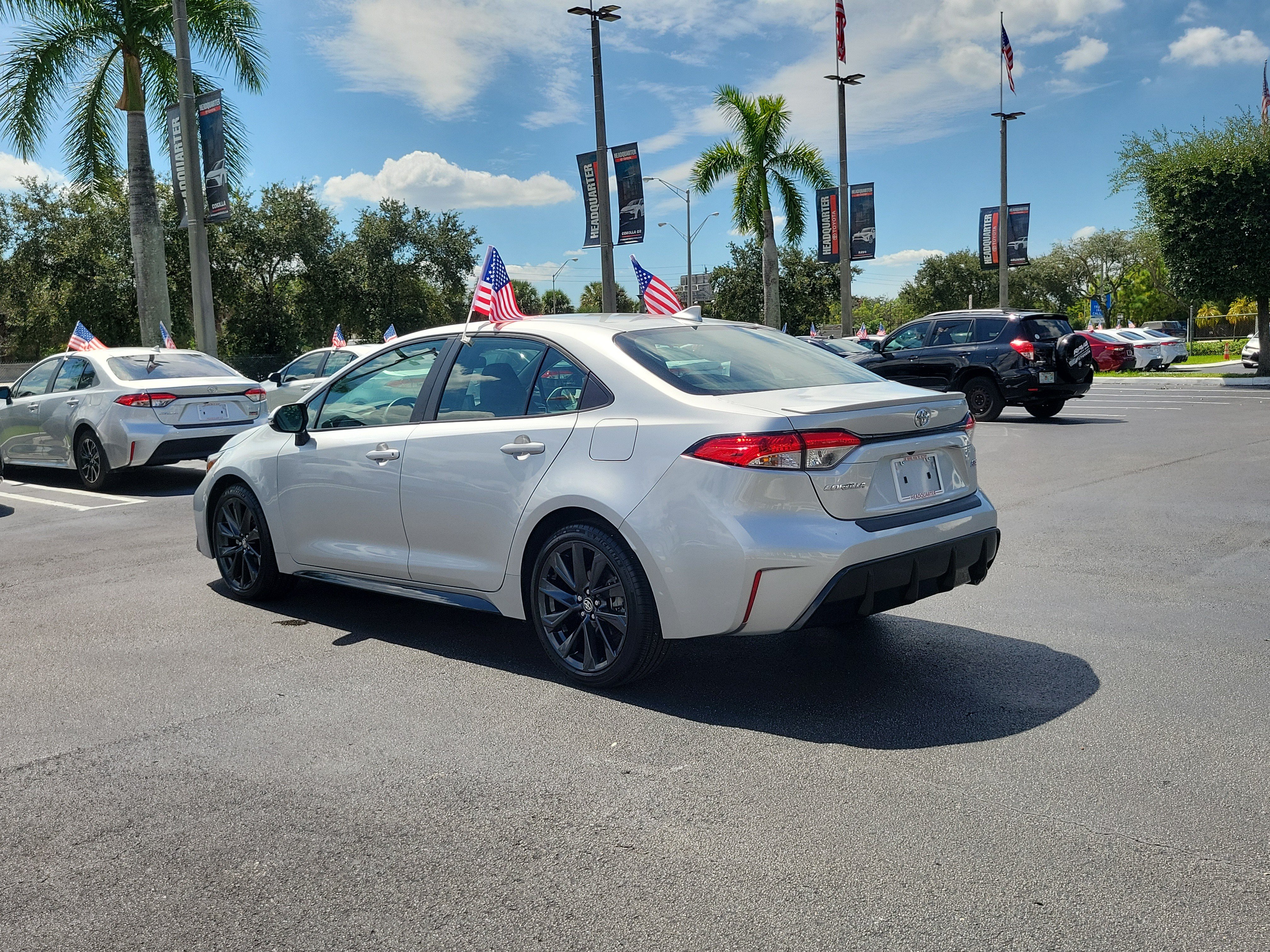 Used 2024 Toyota Corolla SE FWD image 8
