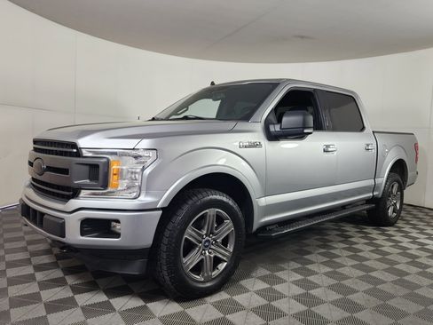 Used 2020 Ford F150 XLT w/ Equipment Group 302A Luxury image 3