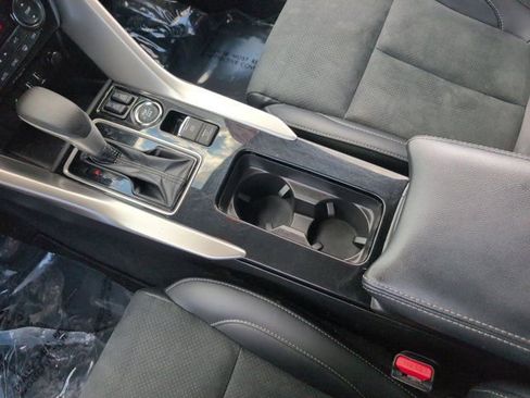 Used 2025 Mitsubishi Eclipse Cross SE AWD/4WD image 24