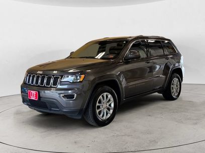 Used 2021 Jeep Grand Cherokee Laredo