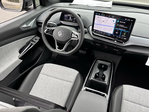 New 2026 Volkswagen ID.4 Pro image 11