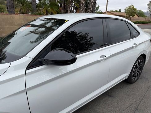 Used 2025 Volkswagen Jetta Sport FWD image 4