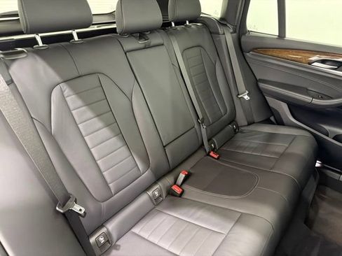 Used 2019 BMW X3 xDrive30i w/ Premium Package AWD/4WD image 22