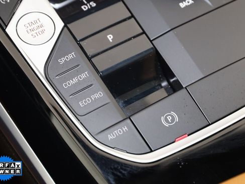 Used 2023 BMW 330i xDrive Sedan w/ Driving Assistance Package image 27