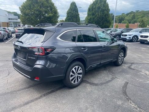 Used 2024 Subaru Outback Premium AWD/4WD image 5