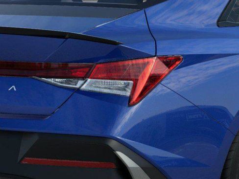 New 2025 Hyundai Elantra Sport image 10